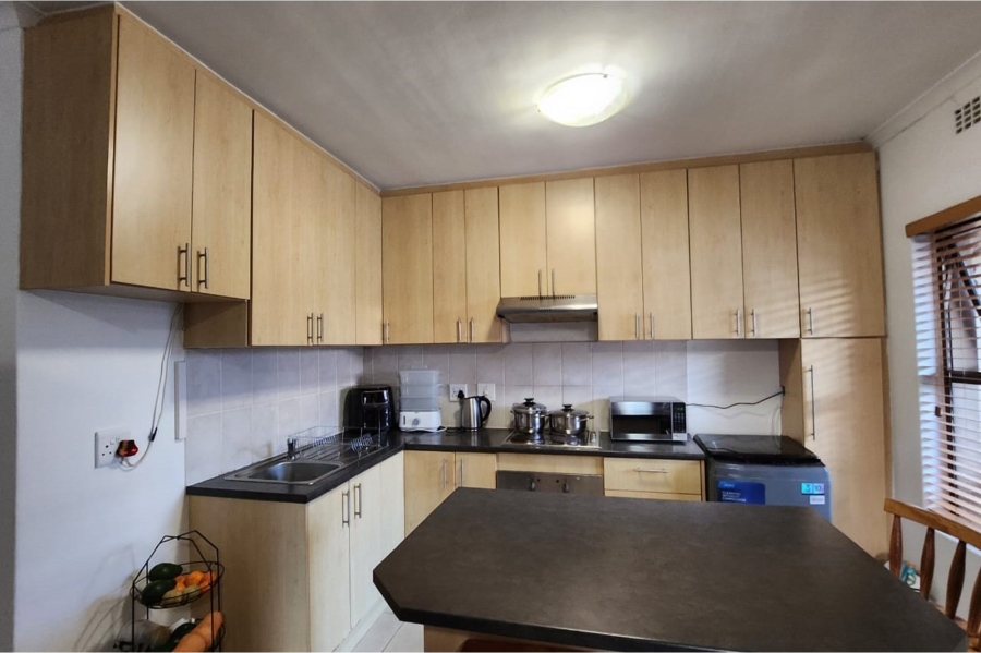 4 Bedroom Property for Sale in Bardale Village Western Cape